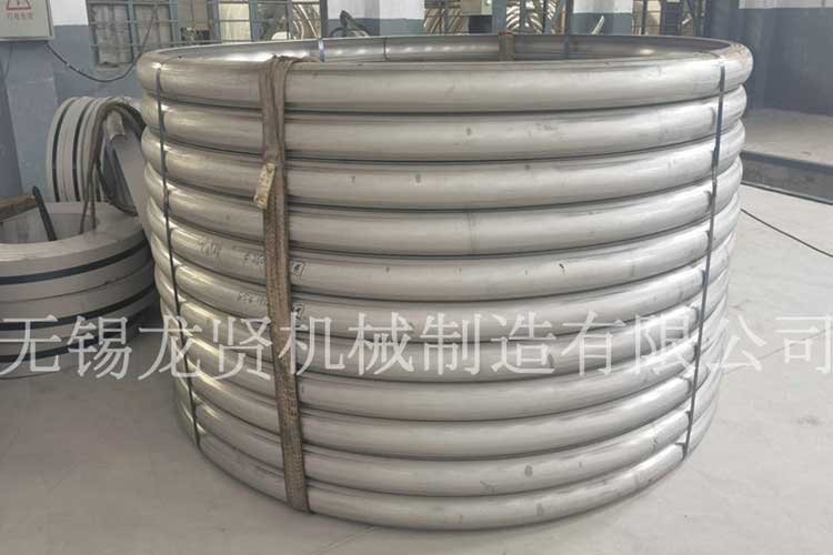 江蘇反應(yīng)釜外半管是如何定制的？