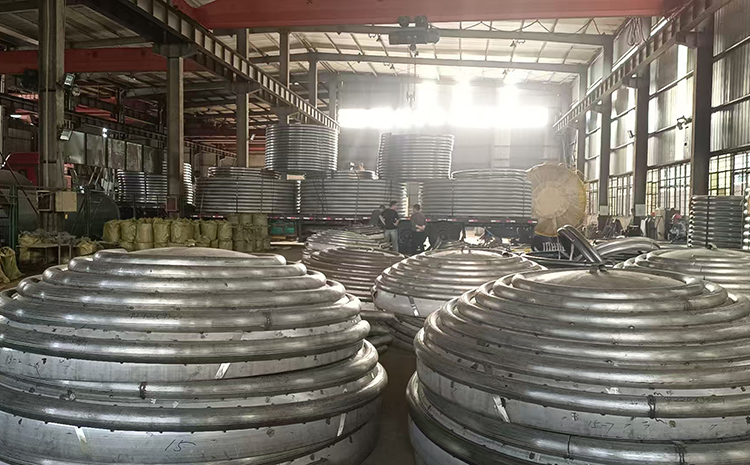 封頭盤(pán)管的加工工藝流程