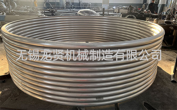 封頭半圓管操作維護(hù)的便捷性是在哪里表現(xiàn)出來的？